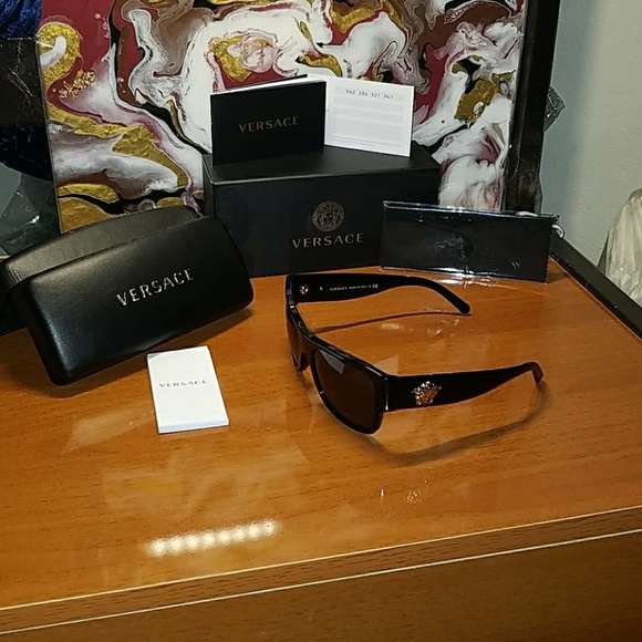 NWT Authentic Mens Versace Square Sunglasses - Picture 2 of 6